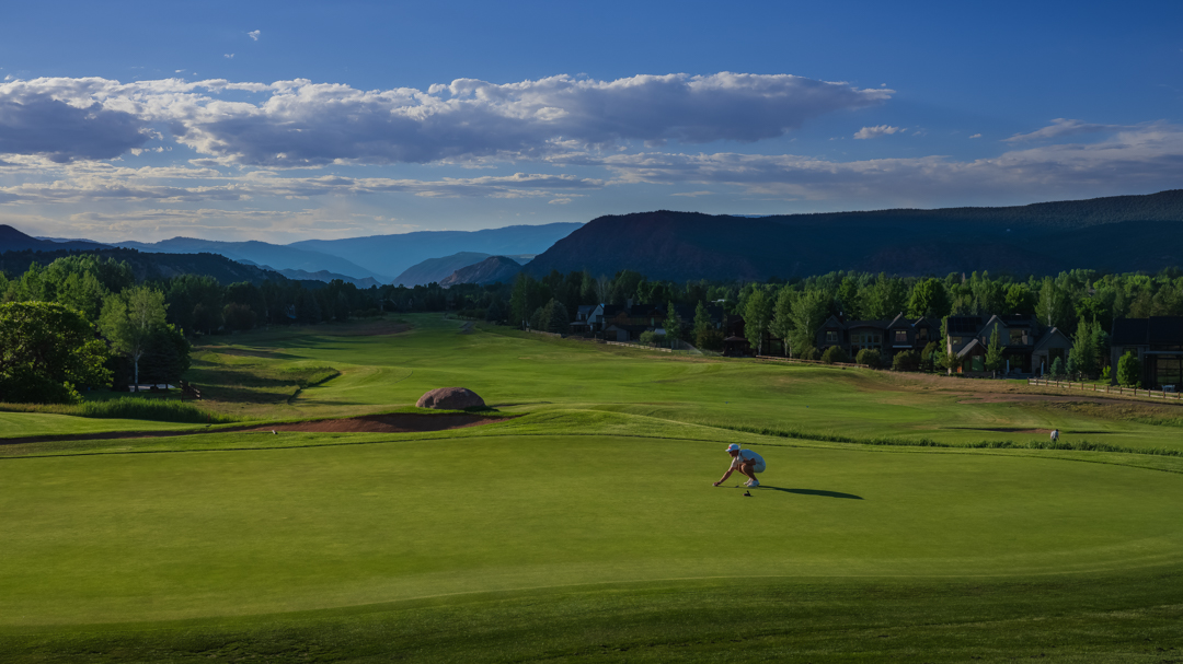 Men's club final 12th green putter